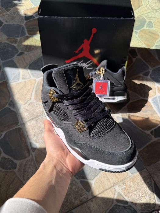 Jordan 4