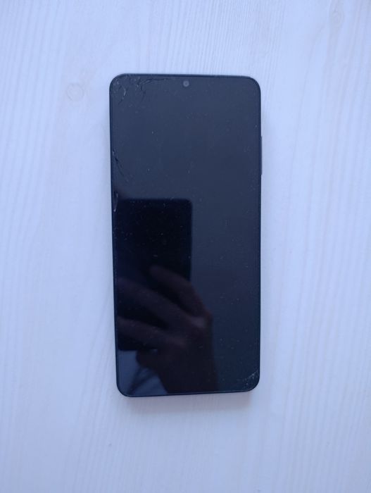 Продается телефон