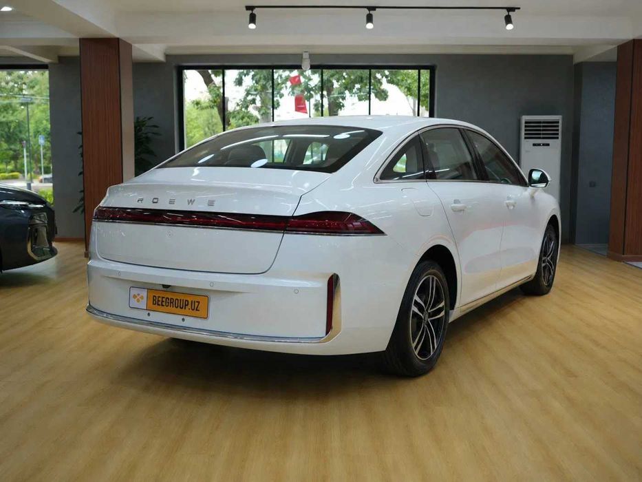 Roewe MMU S7 Preimum серый