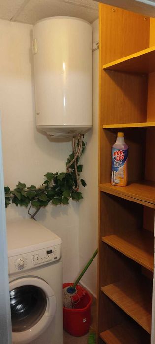 Дава се под наем Многостаен апартамент в Пловдив, Кършияка - 102 кв.м за 580 € - Снимка #13