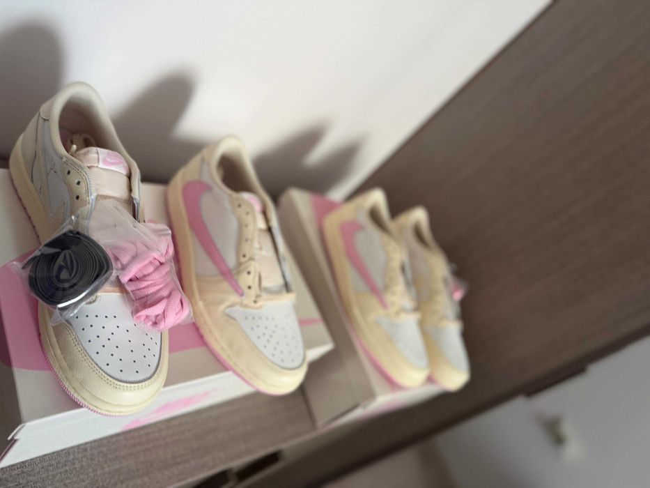 Travis Scott x Air Jordan 1 “Shy Pink”