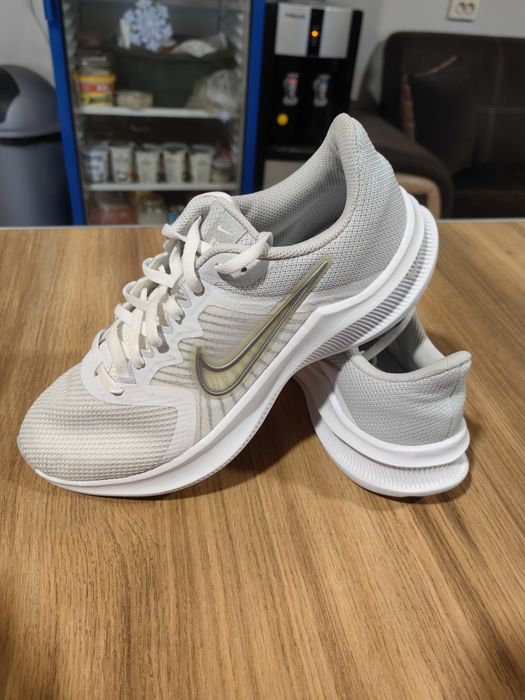 Nike маратонки унисекс