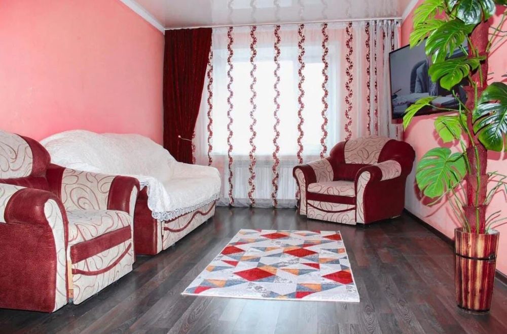 2,3 ком Өрлеу, Акимат, Университет Шоқан Уәлиханов