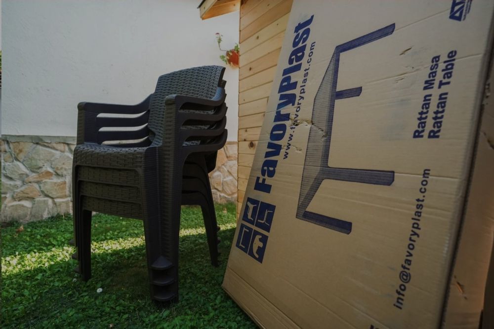 Висококачествен градински комплект от маса 140х80см. и 6 стола пвц – р