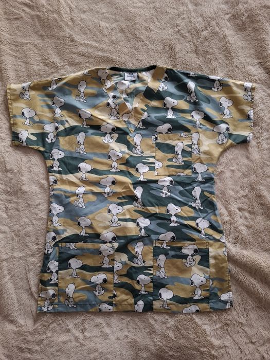 Cămașă de clinică Snoopy