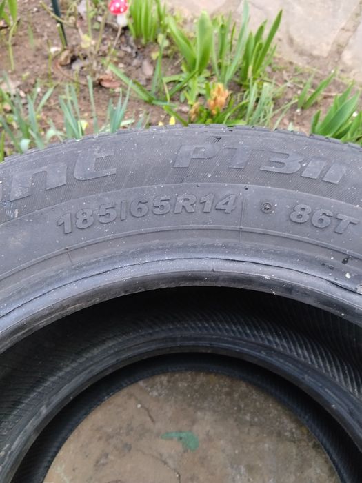 Две летни гуми Petlas 185/65/14