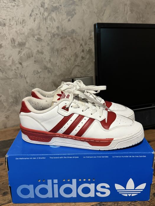 Adidas Rivalry low 42,5