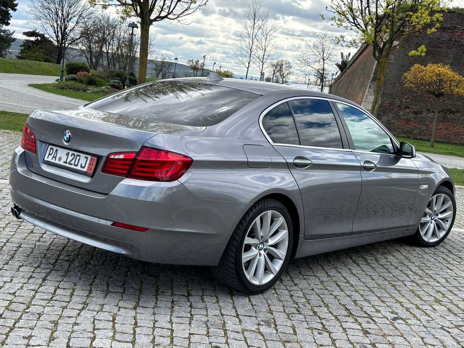 BMW 5 Series 2012 — imagine 16