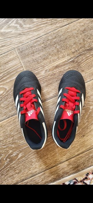 7000 -бутсы оригинал новый(размер28)