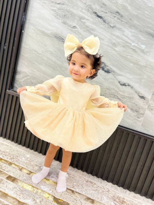 Bolalar uchun prokat kiyimlar tadbirlar uchun istalgan turdagi