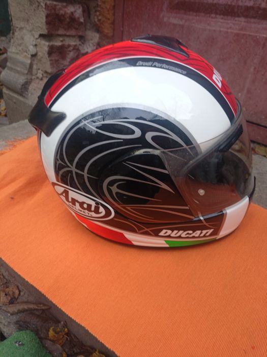 Casca moto arai hel met ducati