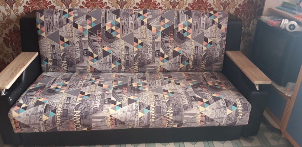 Продам мякая мебель,диван