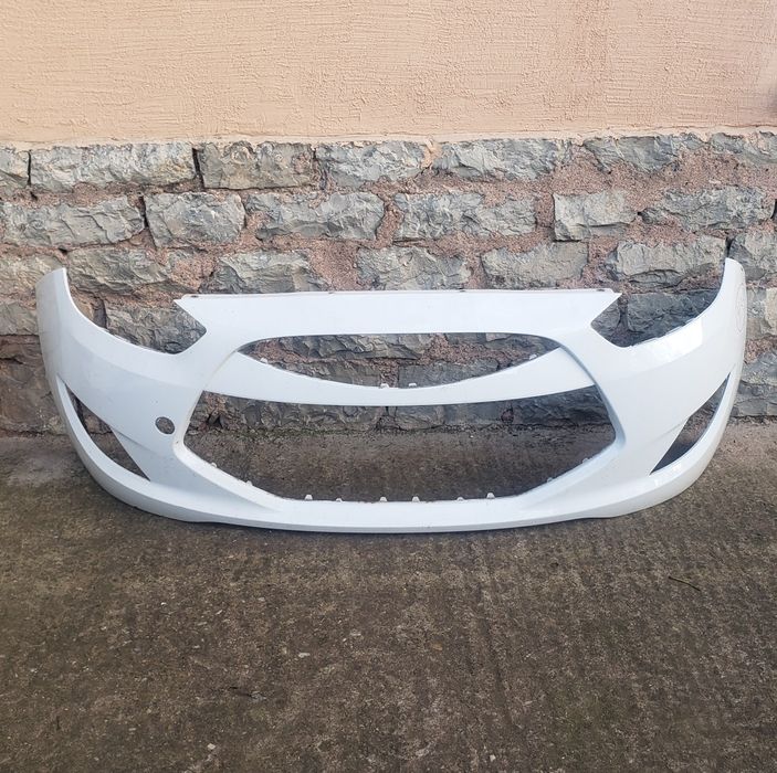 bronq/broni Hyundai i20  2010-14g.    (#436)