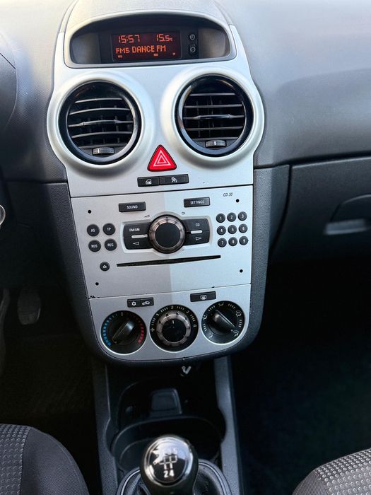 Opel Corsa 2012 /1.2 benzina/posibilitate Rate,avans 0