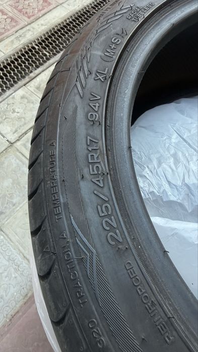 225/45R17 NANKANG продам шины