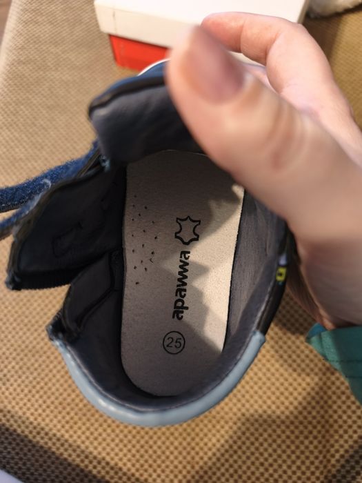 Vand pantofi pentru baieti apawwa