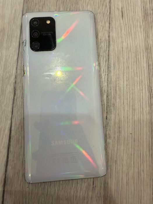 Samsung S10 Lite