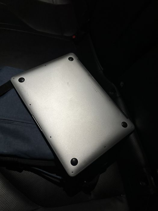 Macbook air 13. 2016.