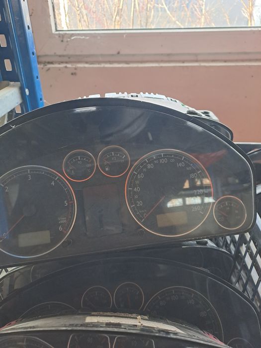 Ceas ceasuri de bord sharan alhambra si galaxy 1996-2000-2006