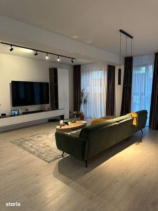 Vila P+1+M cu gradina individuala langa padure-NEGOCIABIL