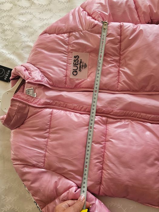 Ново зимно яке Guess XS. (16 годин). Оригинално