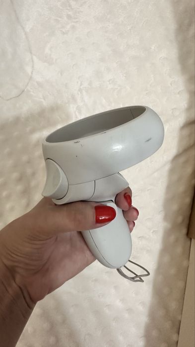 Meta/oculus quest 2 (торг, срочно)