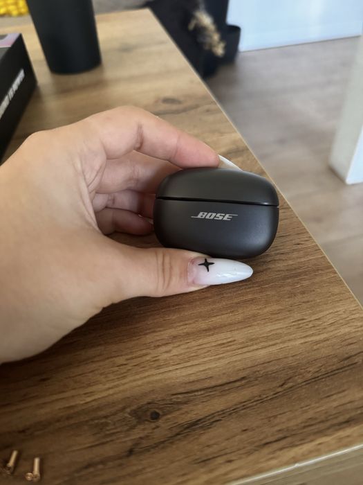 BOSE K50 ULTRA earbuds