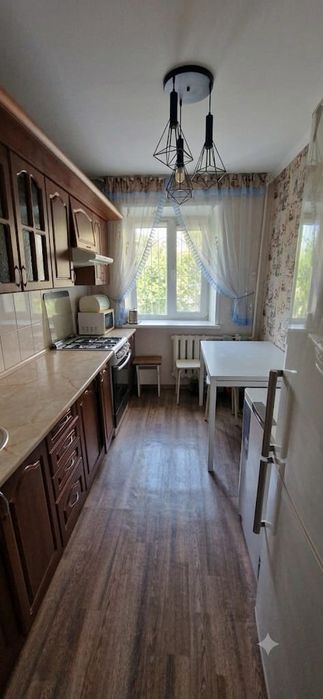Продам 2ух ком кв в центре