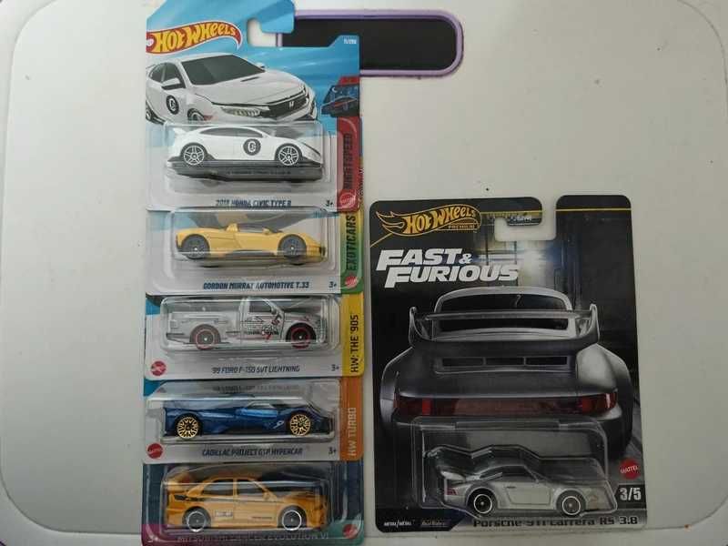 Set mașini Hot Wheels