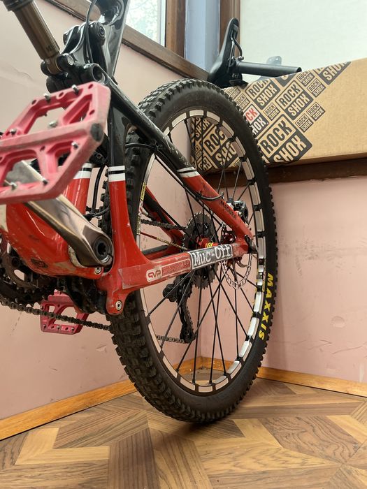 Продавам  santa cruz blur tr c