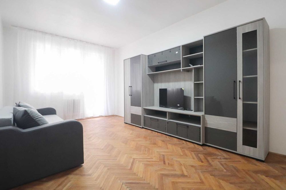 Închiriez apartament cu o cameră
