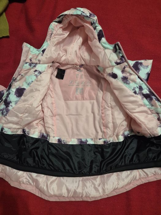 Geaca copii Crivit marimea 123-128 (noua,cu eticheta)