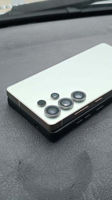 Samsung S25 Ultra
