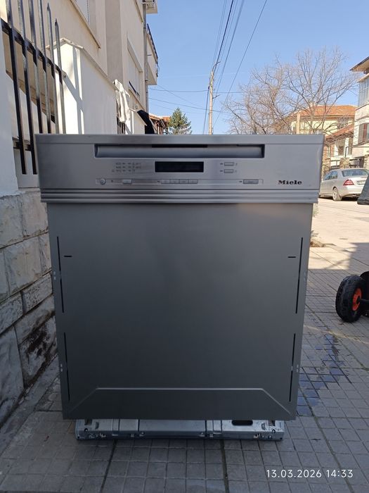 Съдомиялна за вграждане miele