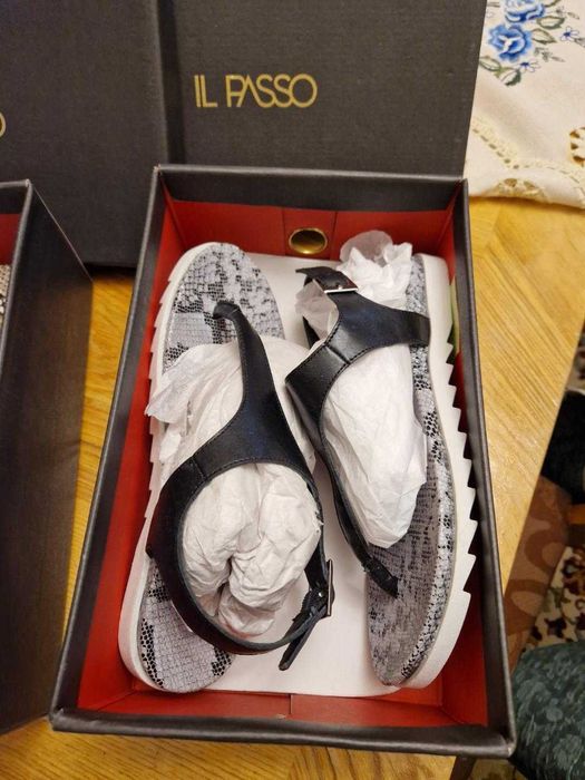 Sandale negre piele naturală