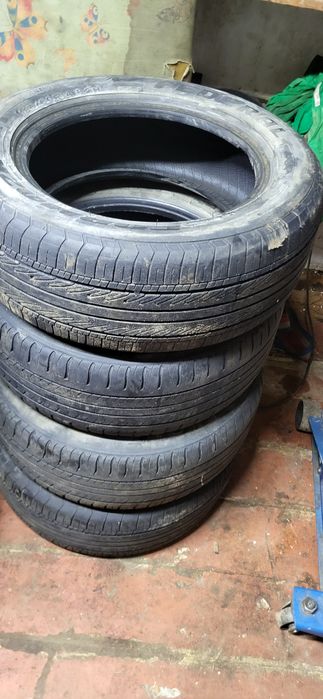 Продам летнюю резину