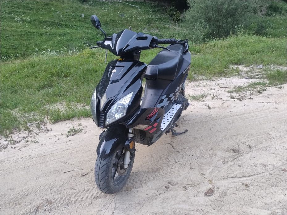 Scuter 80cc 2t impecabil