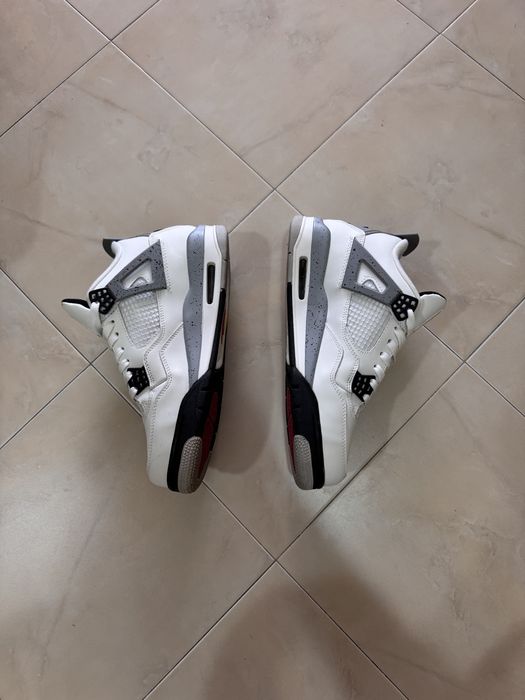 Nike air jorda 4 white cement
