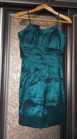 Продам женские вещи срочно