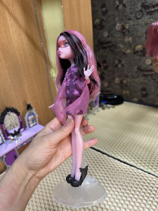 Продам куклу монстр хай !