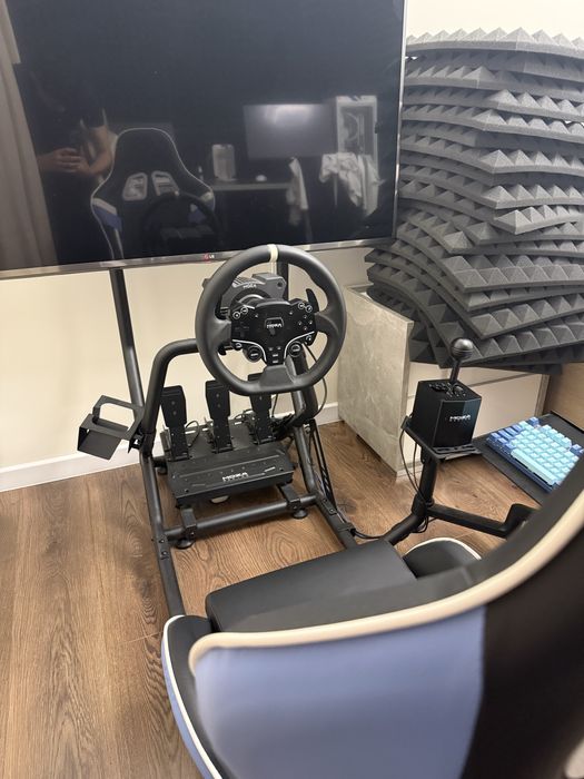 Moza автосимулятор в полном комплекте