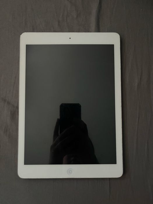 IPad Air 1 16 ГБ - рабочий