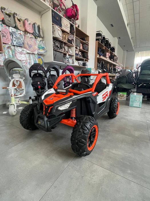 Акумулаторен джип Typhoon KKL-808