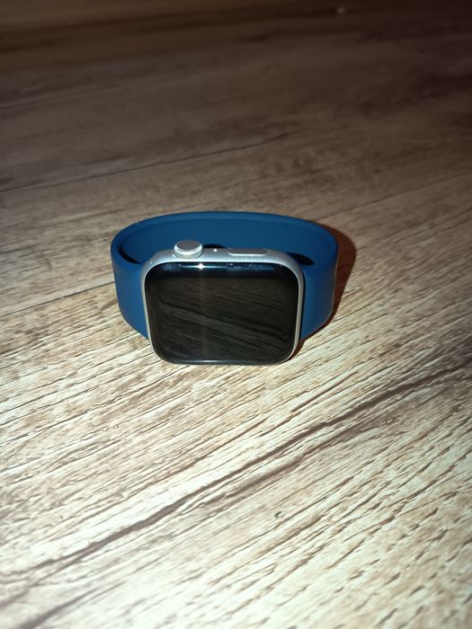 Vând Apple watch SE 2 Silver
