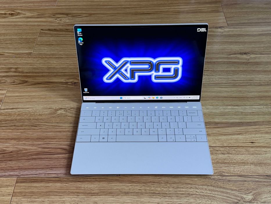 4k UHD+ Touch Dell XPS 9320`Core i7 1260P 16GB LPDDR5 512GB NVMe Като Нов