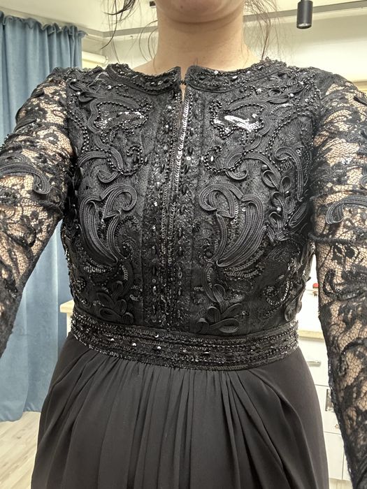 Продаю очень красивое платье