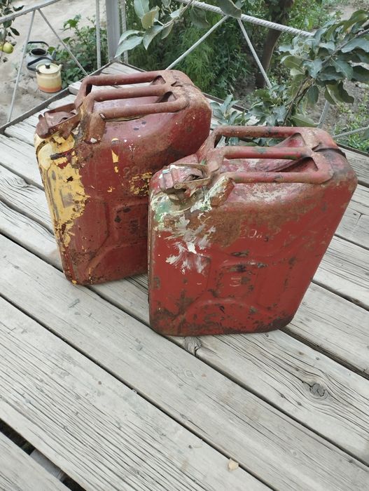 Канистр сатылады Бурынгы 20 литор