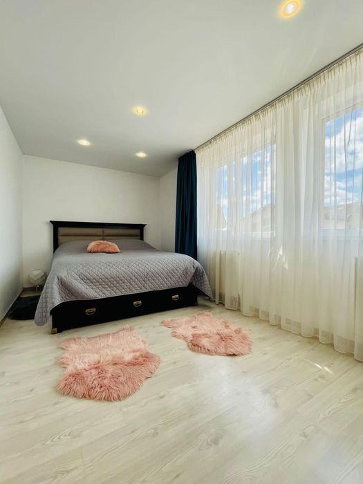 Inchiriez apartament Buna Ziua