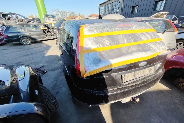 Usa / Portiera spate dreapta Ford Fiesta 2003 1.4 MT (80 hp)