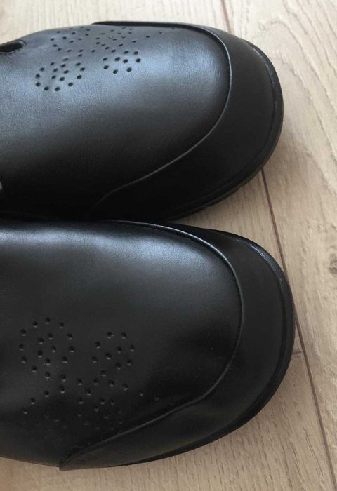 Saboti piele noi nr 41